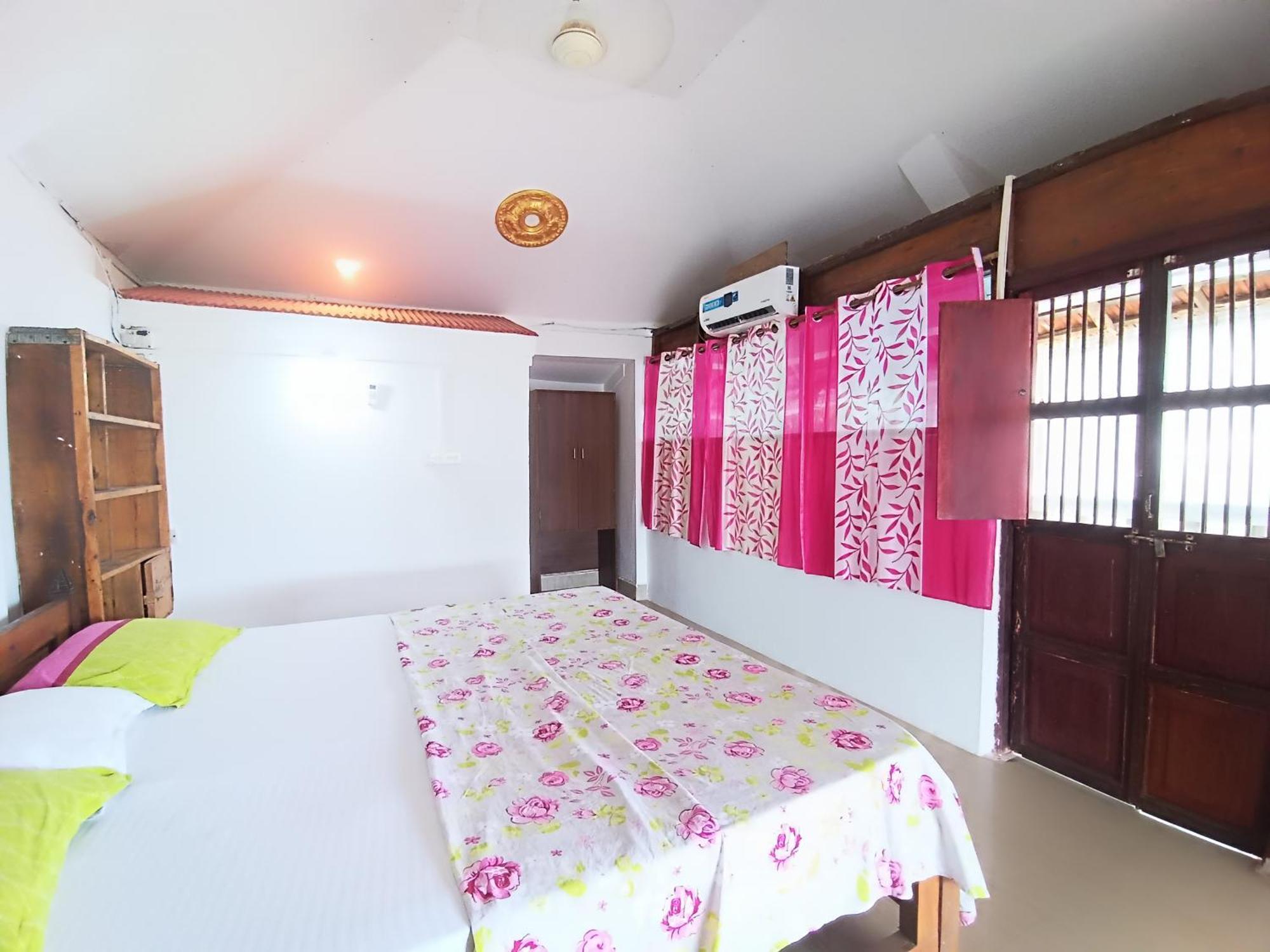 Monsoon Hotell Agonda Rum bild