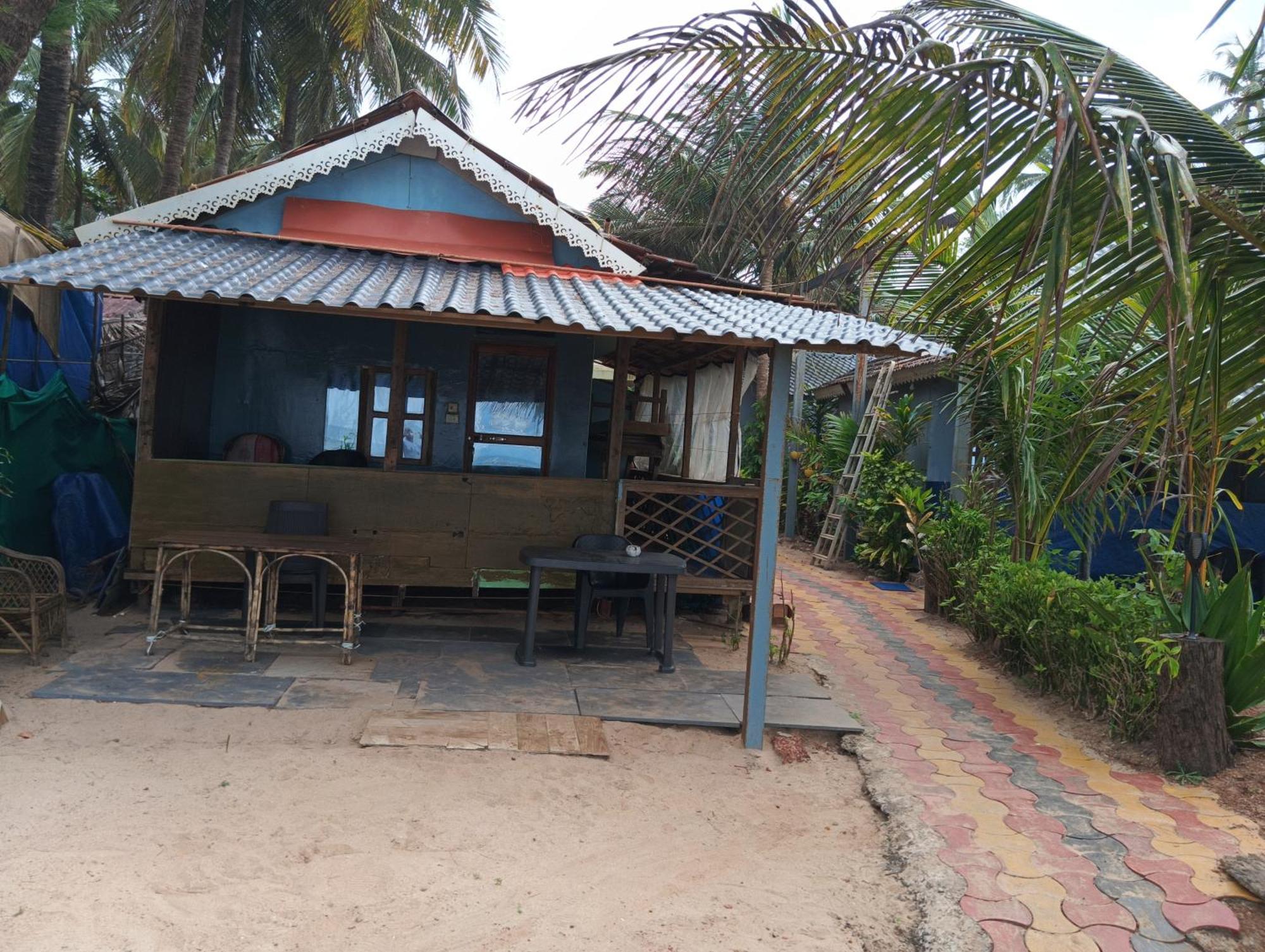 Monsoon Hotell Agonda Exteriör bild