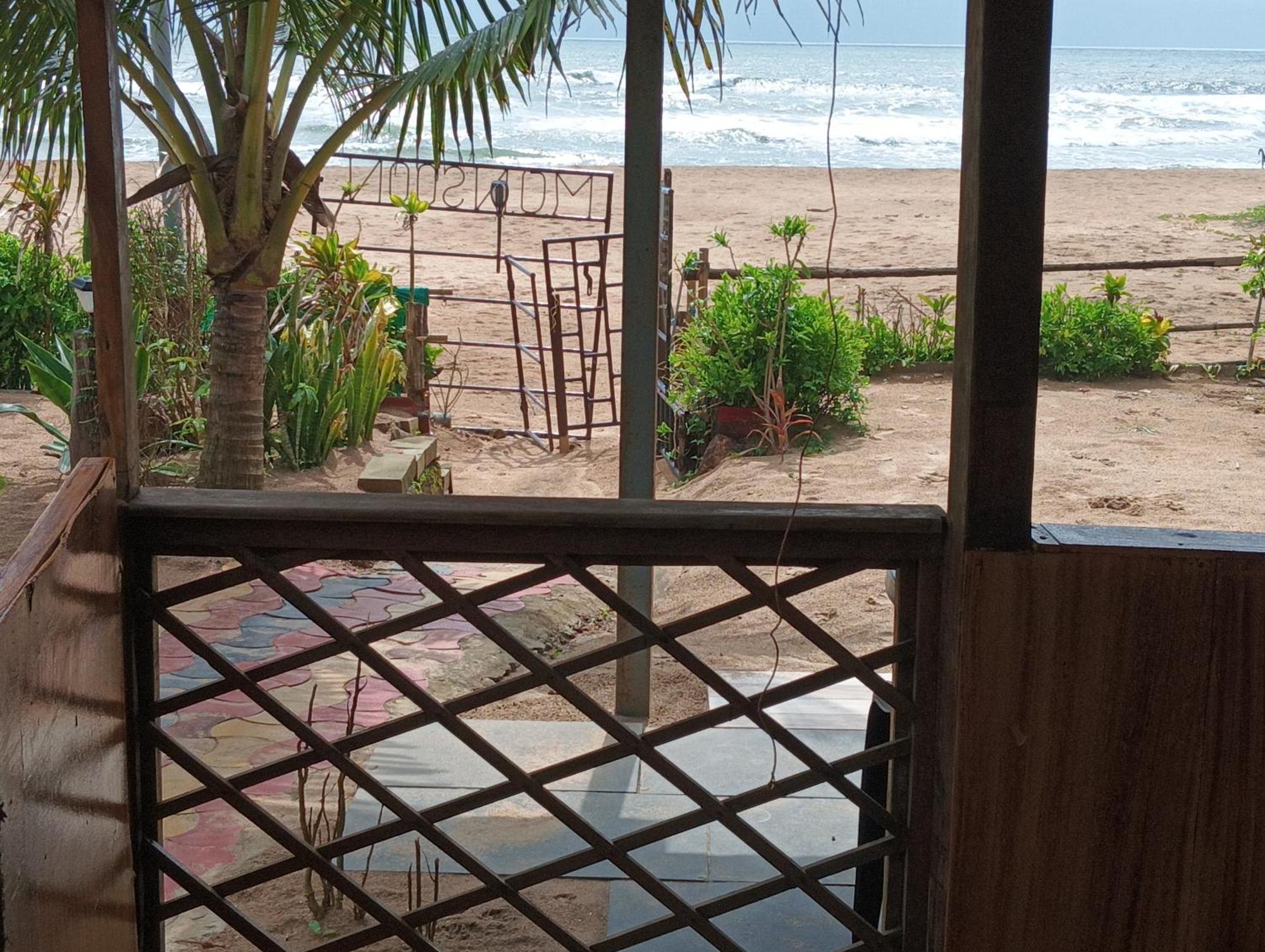 Monsoon Hotell Agonda Rum bild